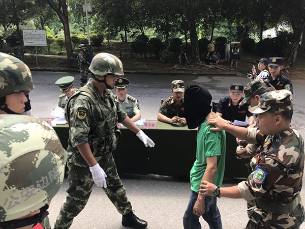 中国vs缅甸的警察